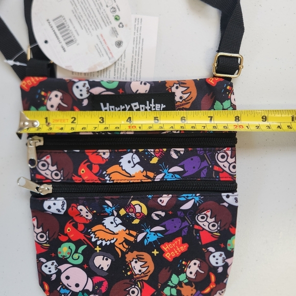 Harry Potter Cross Body Bag Mini Purse New NWT Gift Adjustable Strap - Picture 8 of 9